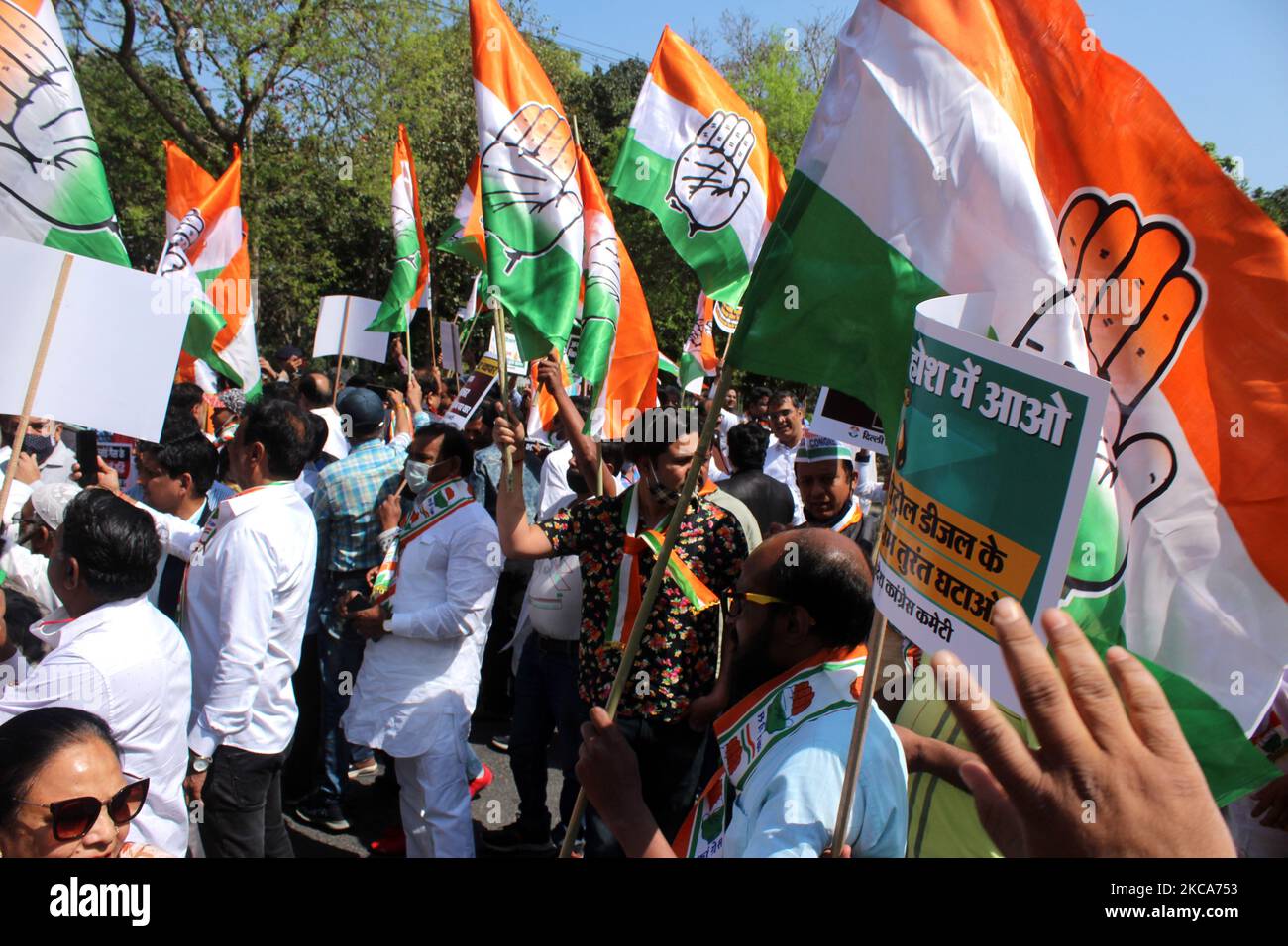 Members of Congress party shout slogans during a protest against the rising fuel prices and Liquefied Petroleum Gas (LPG) during a demonstration outside BJP Headquarters at DDU Marg in New Delhi, India on March 2, 2021. (Photo by Mayank Makhija/NurPhoto) Stock Photo