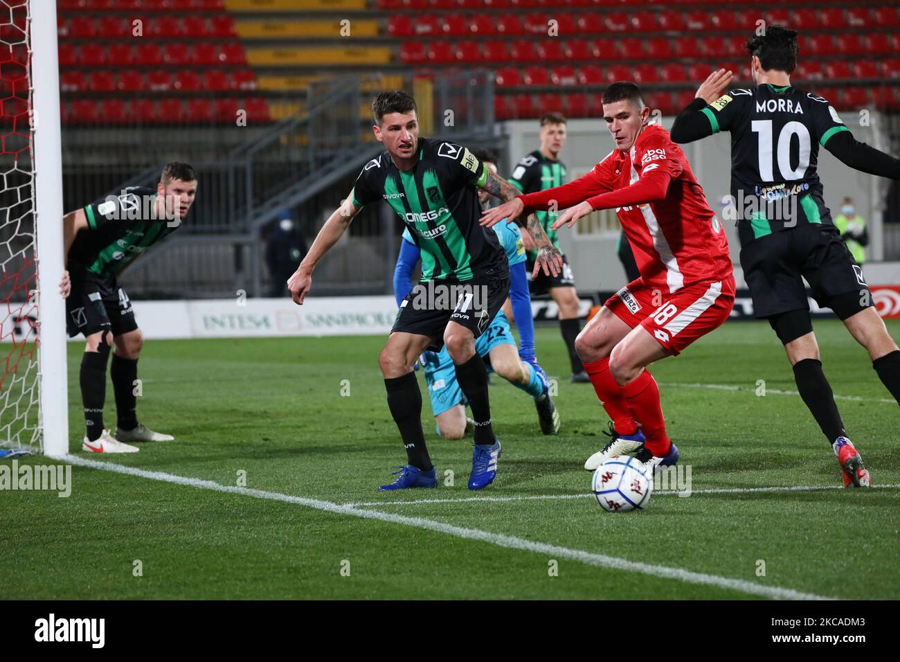 Lorenzo Pirola of AC Monza in action during the Serie B match between AC Monza and Pordenone Calcio at Stadio Brianteo on March 06, 2021 in Monza, Italy. (Photo by Mairo Cinquetti/NurPhoto) Stock Photo