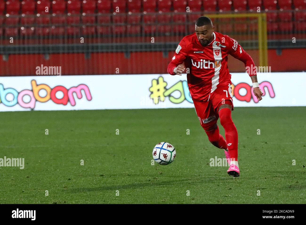 Kevin-Prince Boateng of AC Monza in action during the Serie B match between AC Monza and Pordenone Calcio at Stadio Brianteo on March 06, 2021 in Monza, Italy. (Photo by Mairo Cinquetti/NurPhoto) Stock Photo