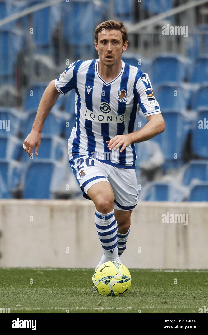 Nacho Monreal of Real Sociedad runs with the ball during the La Liga Santander match between Real Sociedad and Deportivo Alaves at Estadio Anoeta on February 21, 2021 in San Sebastian, Spain. Sporting stadiums around Spain remain under strict restrictions due to the Coronavirus Pandemic as Government social distancing laws prohibit fans inside venues resulting in games being played behind closed doors. (Photo by Jose Breton/Pics Action/NurPhoto) Stock Photo