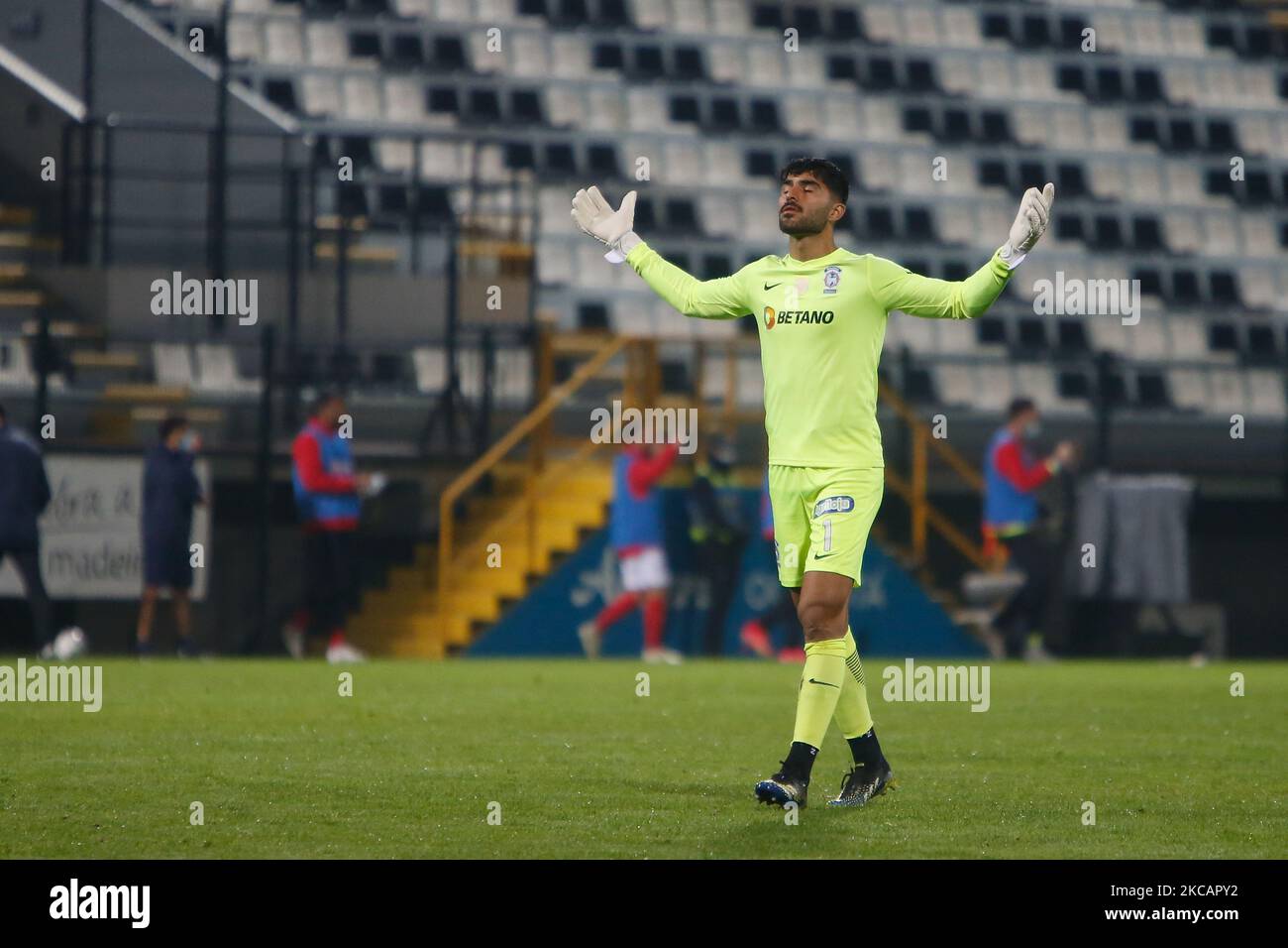 CS Maritimo Goalkeeper Amir Abedzadeh reacts during the Liga Nos match between CD Nacional and CS Maritimo at Estádio da Madeira on March 12, 2021 in Funchal, Madeira, Portugal. (Photo by Valter Gouveia/NurPhoto) Stock Photo