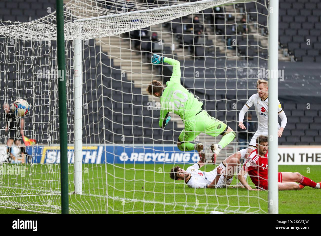 Matt O'Riley scores for Milton Keynes Dons, to take the lead making it 3 - 2 against Accrington Stanley, during the Sky Bet League 1 match between MK Dons and Accrington Stanley at Stadium MK, Milton Keynes on Saturday 13th March 2021. (Credit: John Cripps | MI News) (Photo by MI News/NurPhoto) Stock Photo