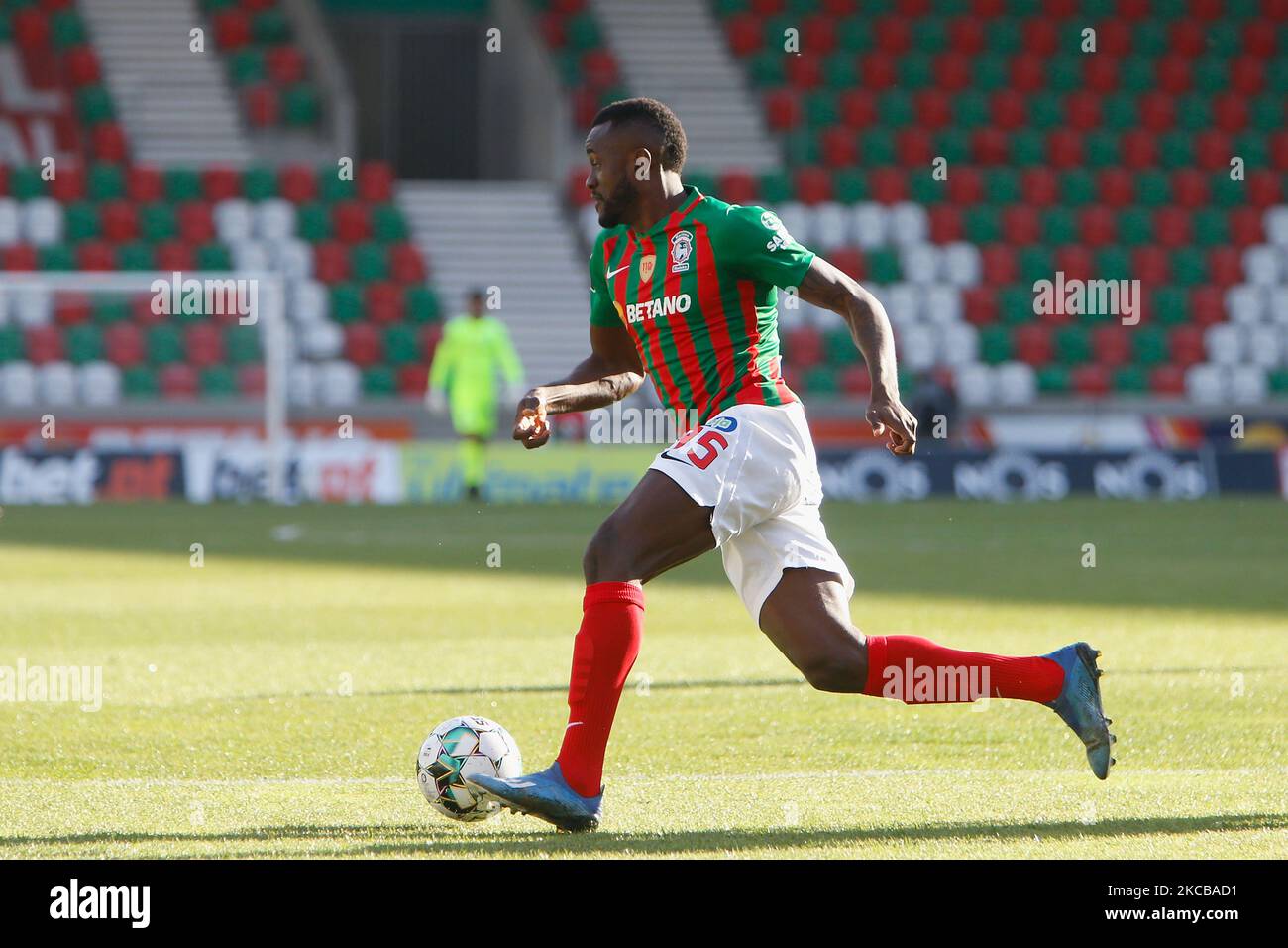 CS Maritimo Goalkeeper Amir Abedzadeh in action during the Liga Nos match  between CD Nacional and CS Maritimo at Estádio da Madeira on March 12, 2021  in Funchal, Madeira, Portugal. (Photo by