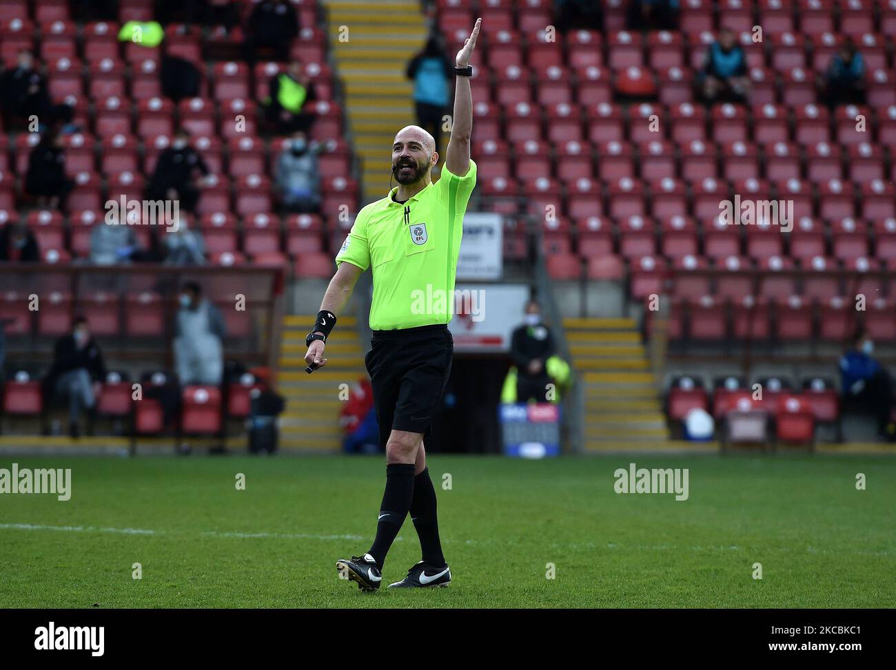 Referee Darren Drysldale during the Sky Bet League 2 match between Leyton Orient and Oldham Athletic at the Matchroom Stadium, London on Saturday 27th March 2021. (Photo by Eddie Garvey/MI News/NurPhoto) Stock Photo