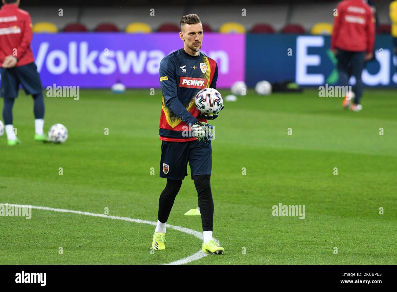 Romanian footballer Helmuth Duckadam, goalkeeper with Steaua News Photo  - Getty Images