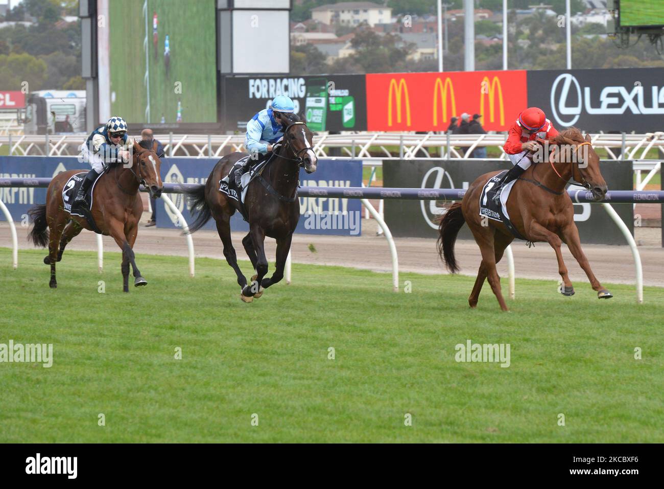 Melbourne cup carnival 2022 hires stock photography and images Alamy
