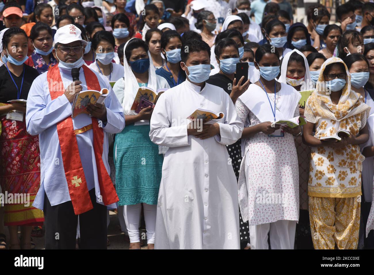 Christian devotee offer prayer during Jesus Christ re-enacts the ...