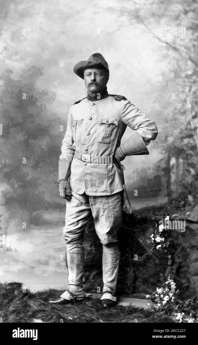 Colonel Theodore Roosevelt posing in Rough Rider uniform, 1898. Stock Photo