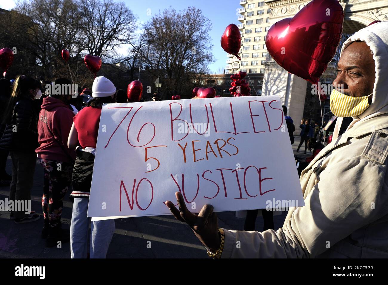 People march through the streets with balloons and placards towards Washington Square in memory of Jamarion Robinson who was shot 76 times by federal agents on April 3, 2021 in New York City, USA . According to the Atlanta Police, an arrest warrant was issued to be executed for Robinson on August 5, 2016 in East Point Georgia, by federal agents in connection with various crimes, including pointing a gun at officers, attempting to set a fire and multiple traffic violations. Robinson was diagnosed with paranoid schizophrenia . (Photo by John Lamparski/NurPhoto) Stock Photo