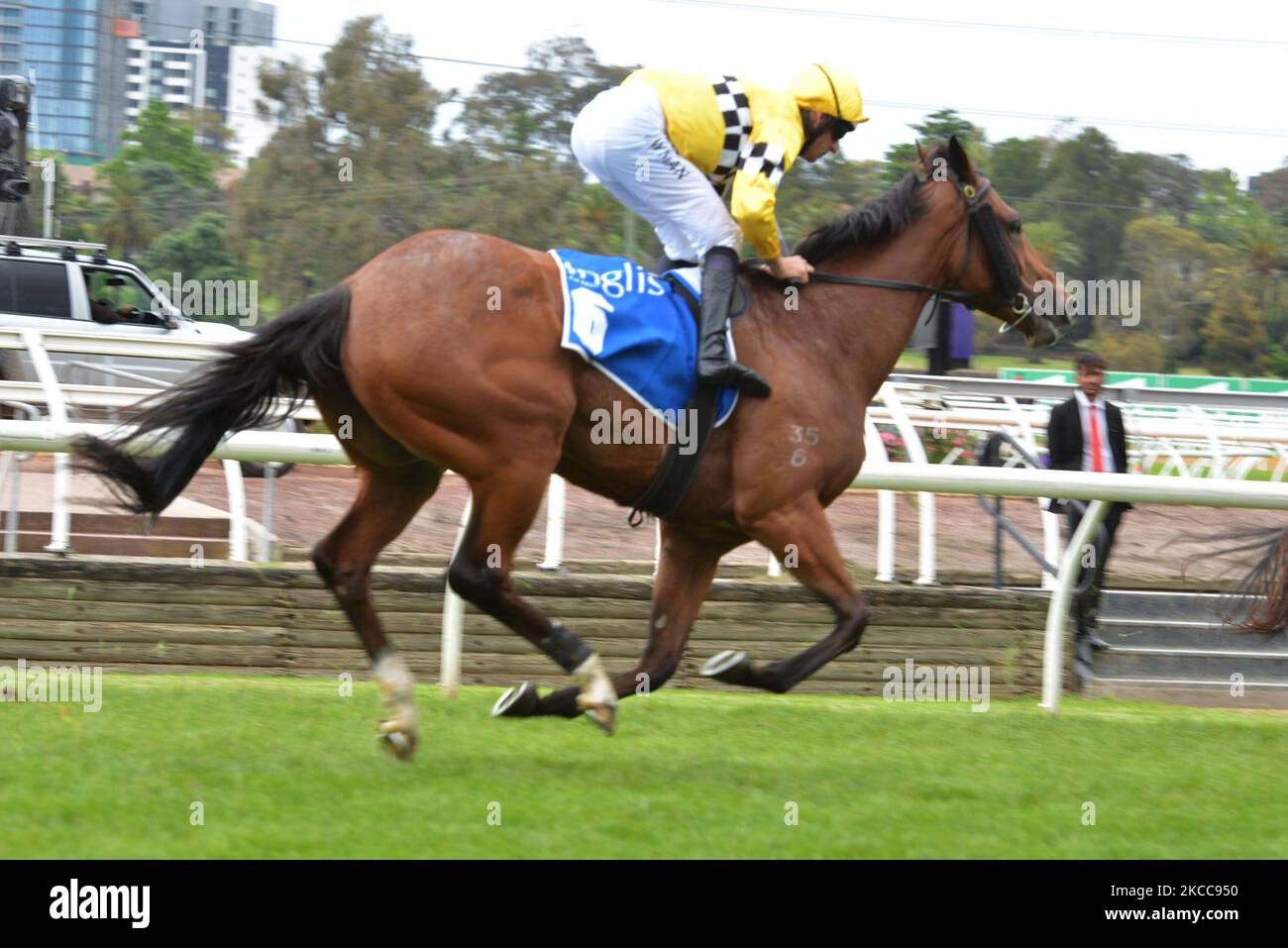 Melbourne cup carnival 2022 hires stock photography and images Alamy