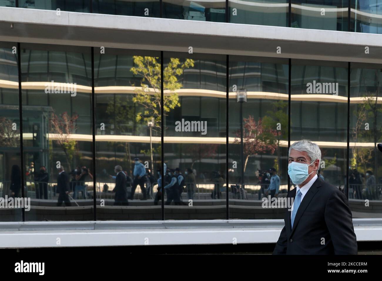 Portugal's former Prime Minister Jose Socrates wearing a face mask leaves the court after the instructional decision session of the high-profile corruption case known as Operation Marques, at the Justice Campus in Lisbon, Portugal, 09 April 2021. (Photo by Pedro FiÃºza/NurPhoto) Stock Photo
