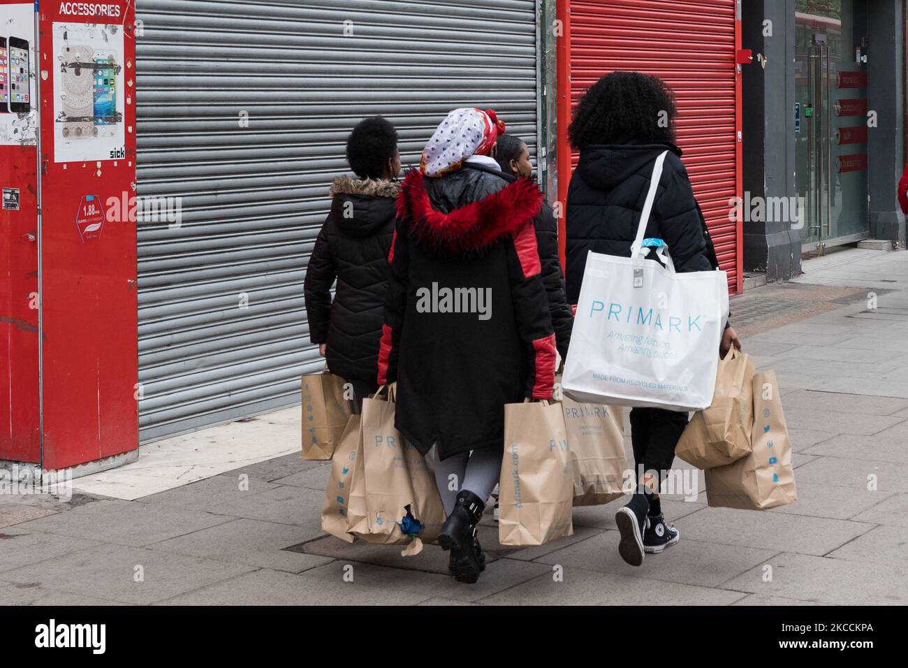Primark suitcases 2018 discount