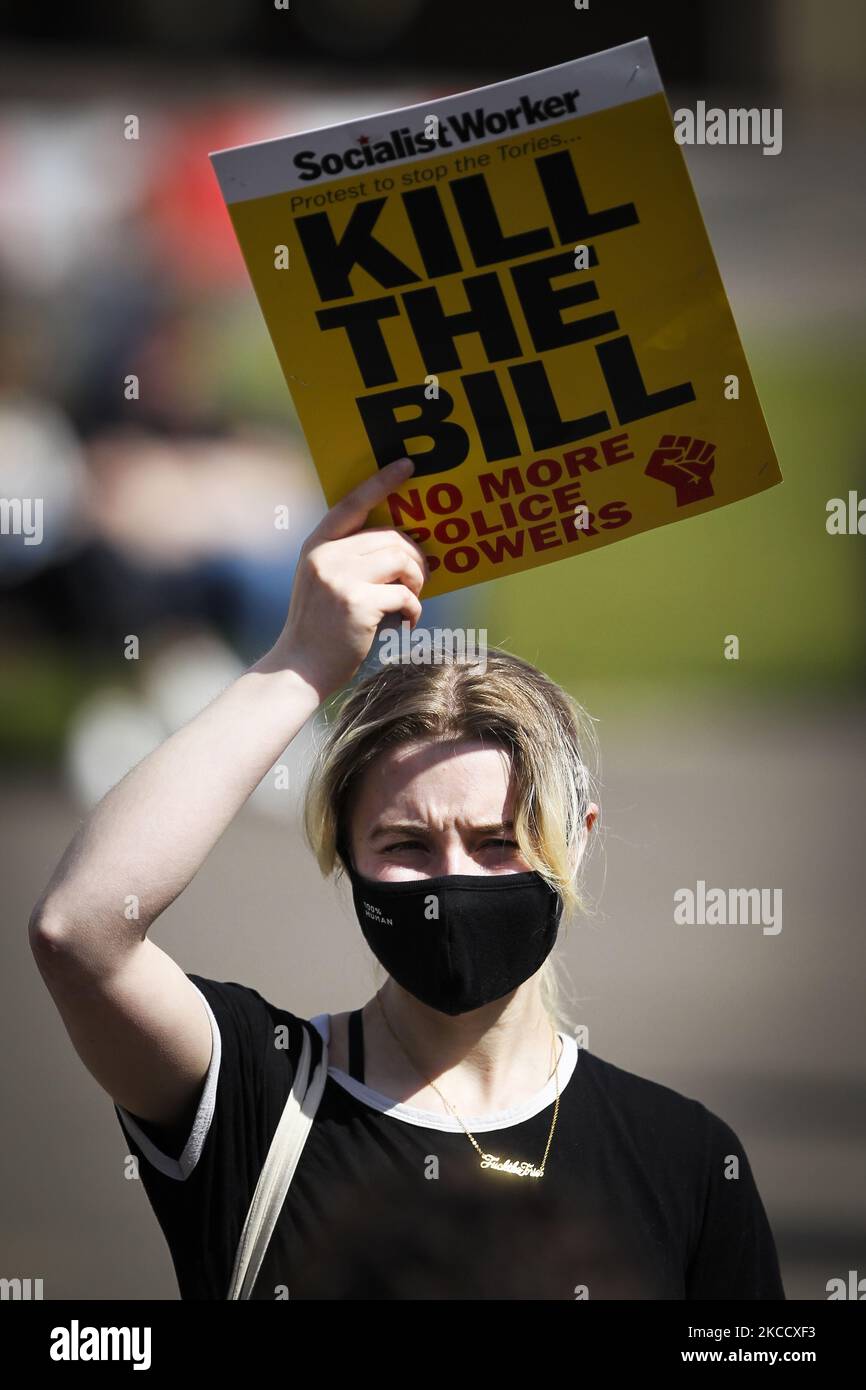 Kill The Bill protesters demonstrate against the new Police, Crime, Sentencing and Courts Bill (PCSC) in George Square on April 17, 2021 in Glasgow, Scotland. The protesters feel the new bill will limit their rights to legal protest and broaden the police's authority for regulating protests. (Photo by Ewan Bootman/NurPhoto) Stock Photo