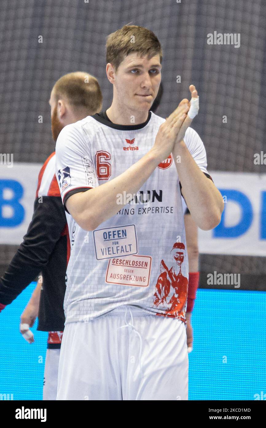 Finn Lemke of Melsungen looks dejected after the LIQUI MOLY Handball-Bundesliga match between SC Magdeburg and MT Melsungen at GETEC-Arena on April 18, 2021 in Magdeburg, Germany. (Photo by Peter Niedung/NurPhoto) Stock Photo