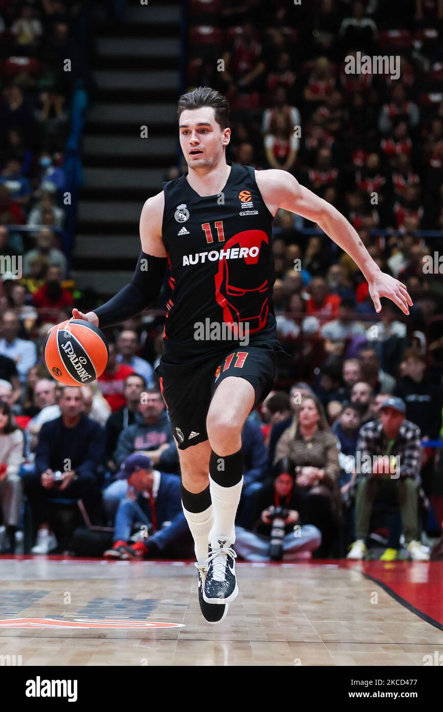 Hezonja mario real madrid basketball hi-res stock photography and images -  Alamy