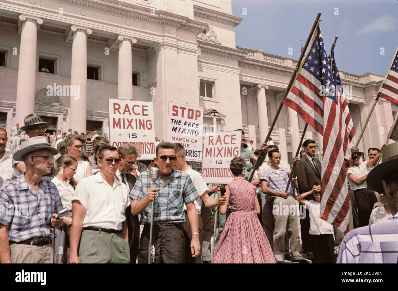 A group of people rally in Washington, D.C., protesting the admission of the Little Rock Nine, 1959. Stock Photo