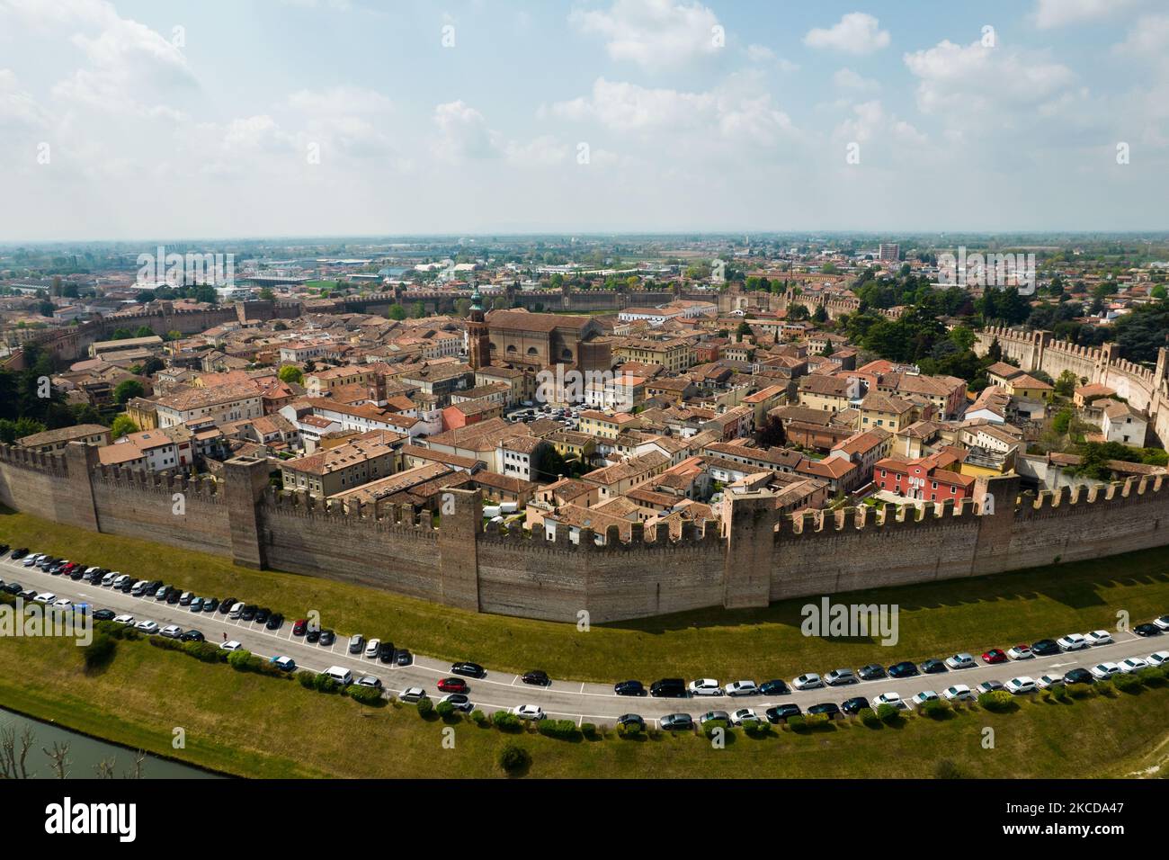 drone-view-of-the-medieval-walled-city-cittadella-in-the-province-of