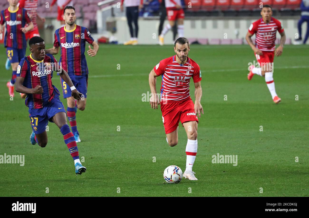 Illaix Moriba and Roberto Soldado during the match between FC Barcelona and Granada CF , corresponding to the week 33 of the Liga Santander, played at the Camp Nou Stadium on 29th April 2021, in Barcelona, Spain. (Photo by Joan Valls/Urbanandsport/NurPhoto) Stock Photo