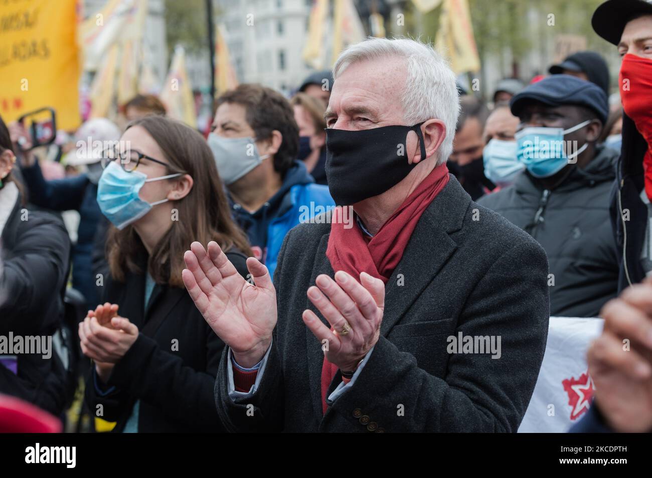 LONDON, UNITED KINGDOM - May 01, 2021: Labour Party MP and former Shadow Chancellor John McDonnell joins demonstrators in Trafalgar Square in central London for 'Kill the Bill' protest to oppose government’s Police, Crime, Sentencing and Courts Bill (PCSC Bill), which would give police officers and the Home Secretary new powers to impose conditions on protests and public processions, on 01 May, 2021 in London, England. The protest organised by a coalition of different groups including Black Lives Matter and Women’s Strike Assembly is part of a national day of action with at least 46 protests h Stock Photo