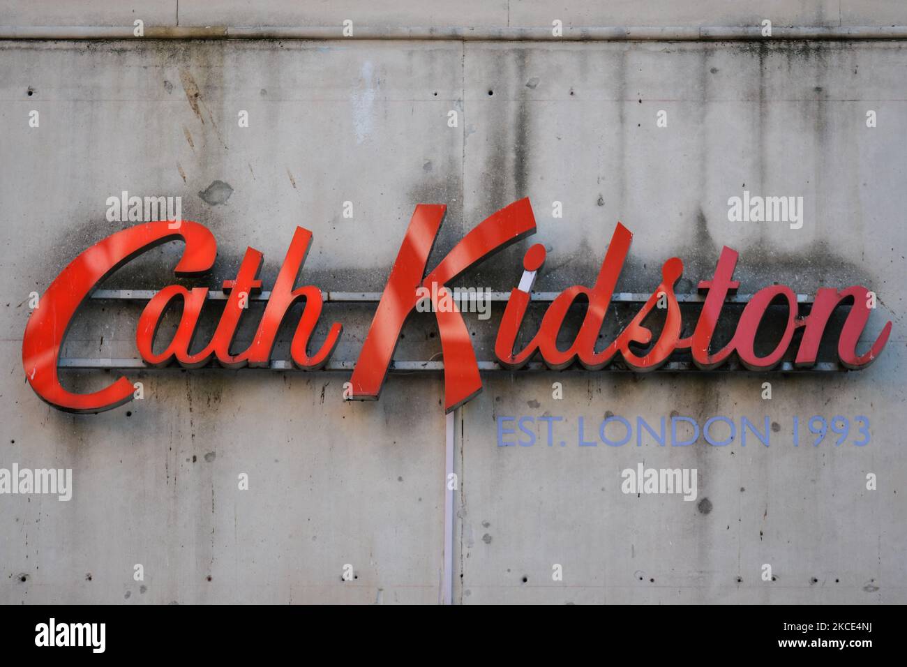 Old cath kidston store logo hi-res stock photography and images - Alamy