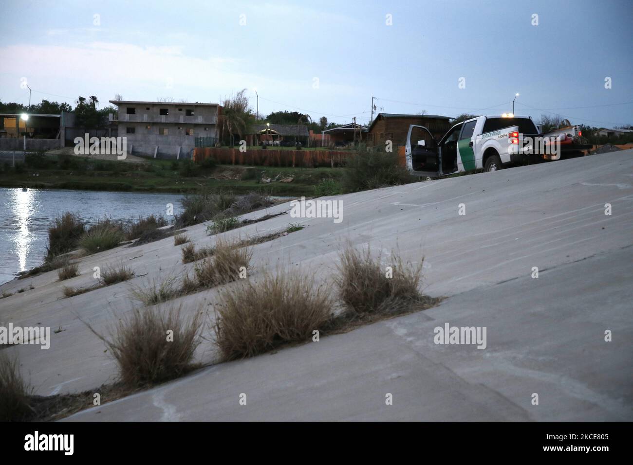 Mexsico border hires stock photography and images Alamy