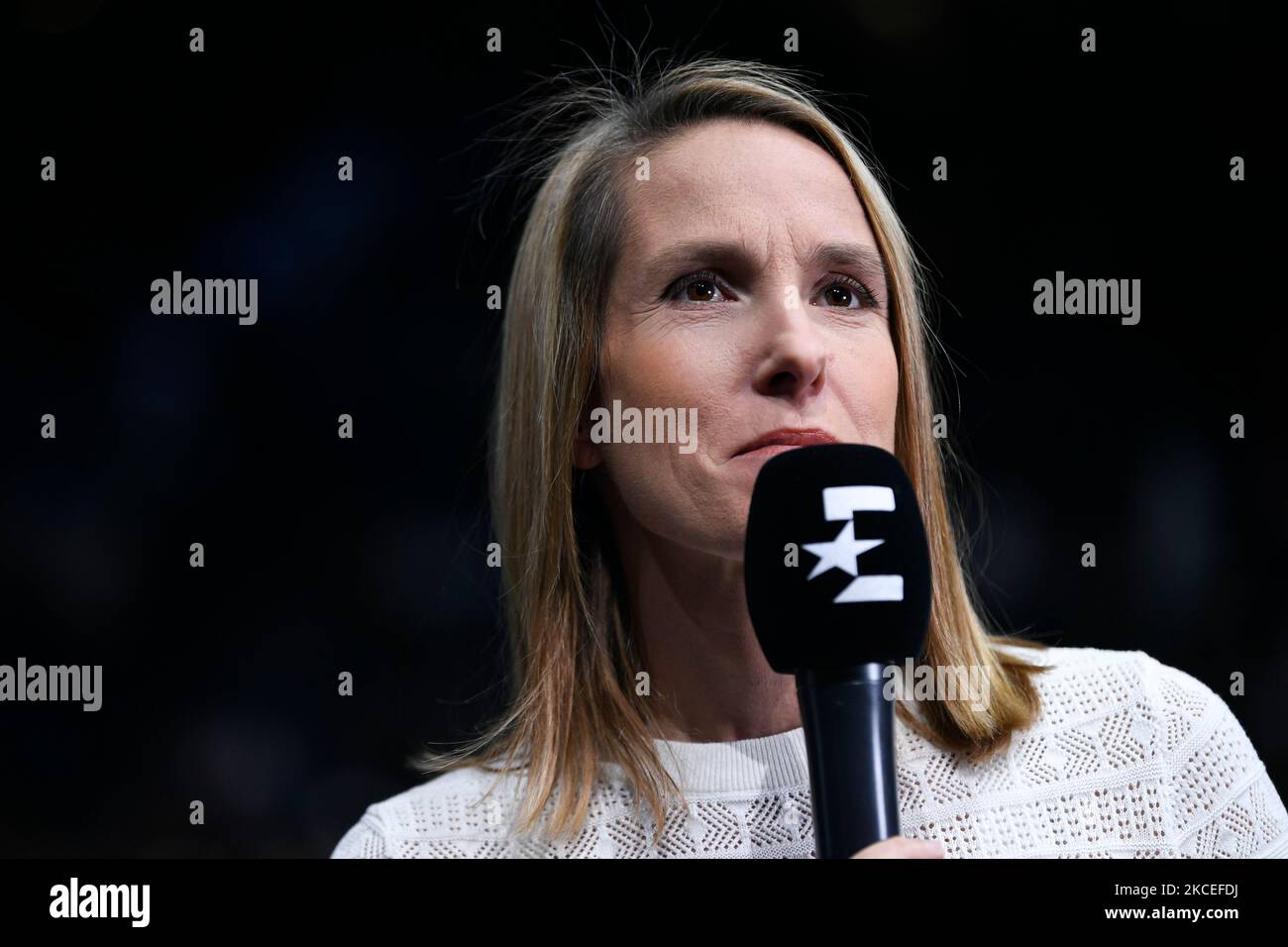 Justine Henin, consultant for the television TV channel Eurosport during the Rolex Paris Masters, ATP Masters 1000 tennis tournament, on November 4, 2022 at Accor Arena in Paris, France. Photo by Victor Joly/ABACAPRESS.COM Credit: Victor Joly/Alamy Live News Stock Photo