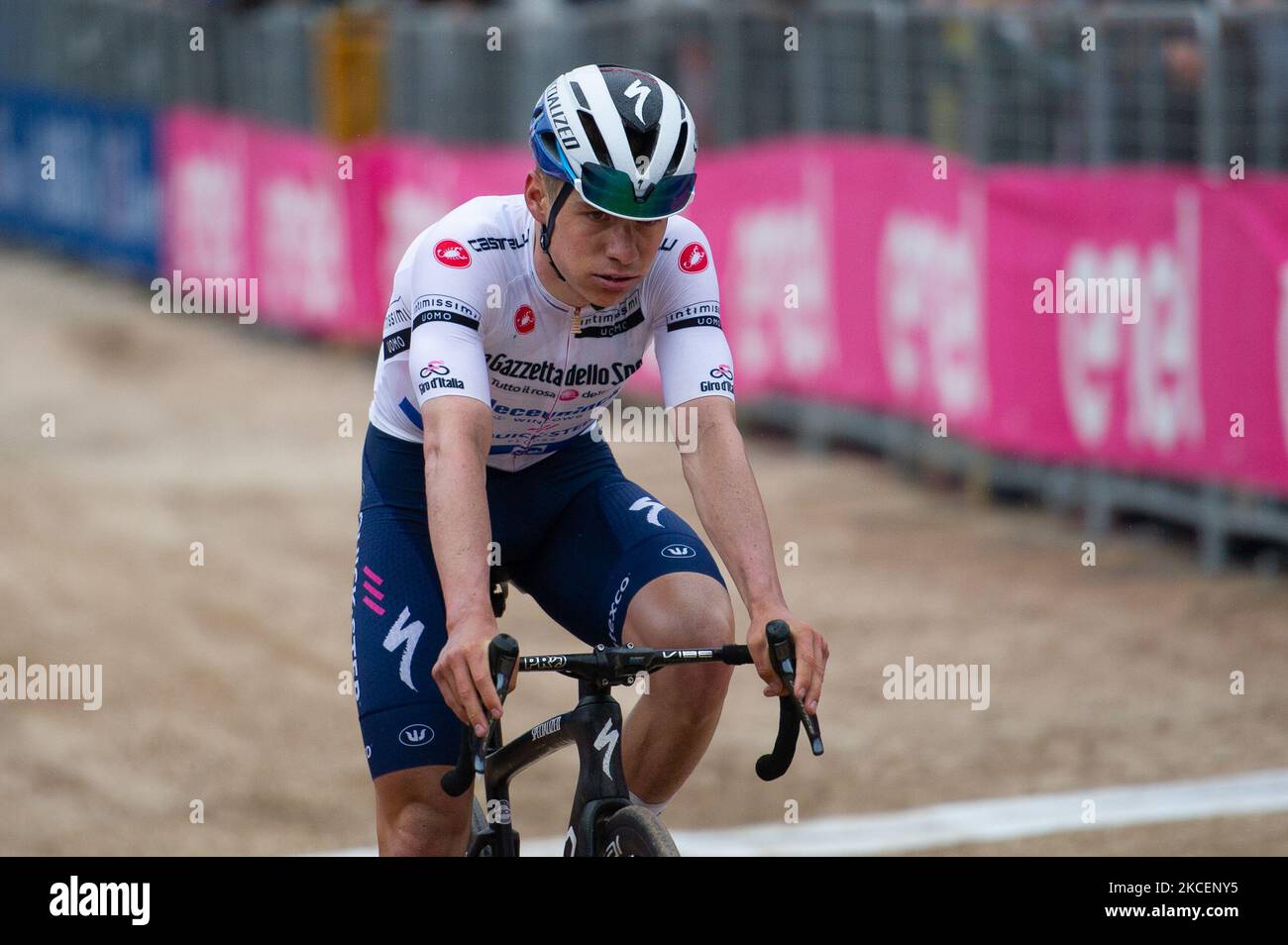 Step white best young rider jersey hi-res stock photography and images -  Alamy