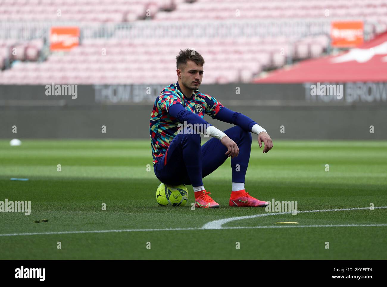 Qui est Arnau Tenas, l'ancien gardien du Barça B qui a sauvé le PSG face au Havre