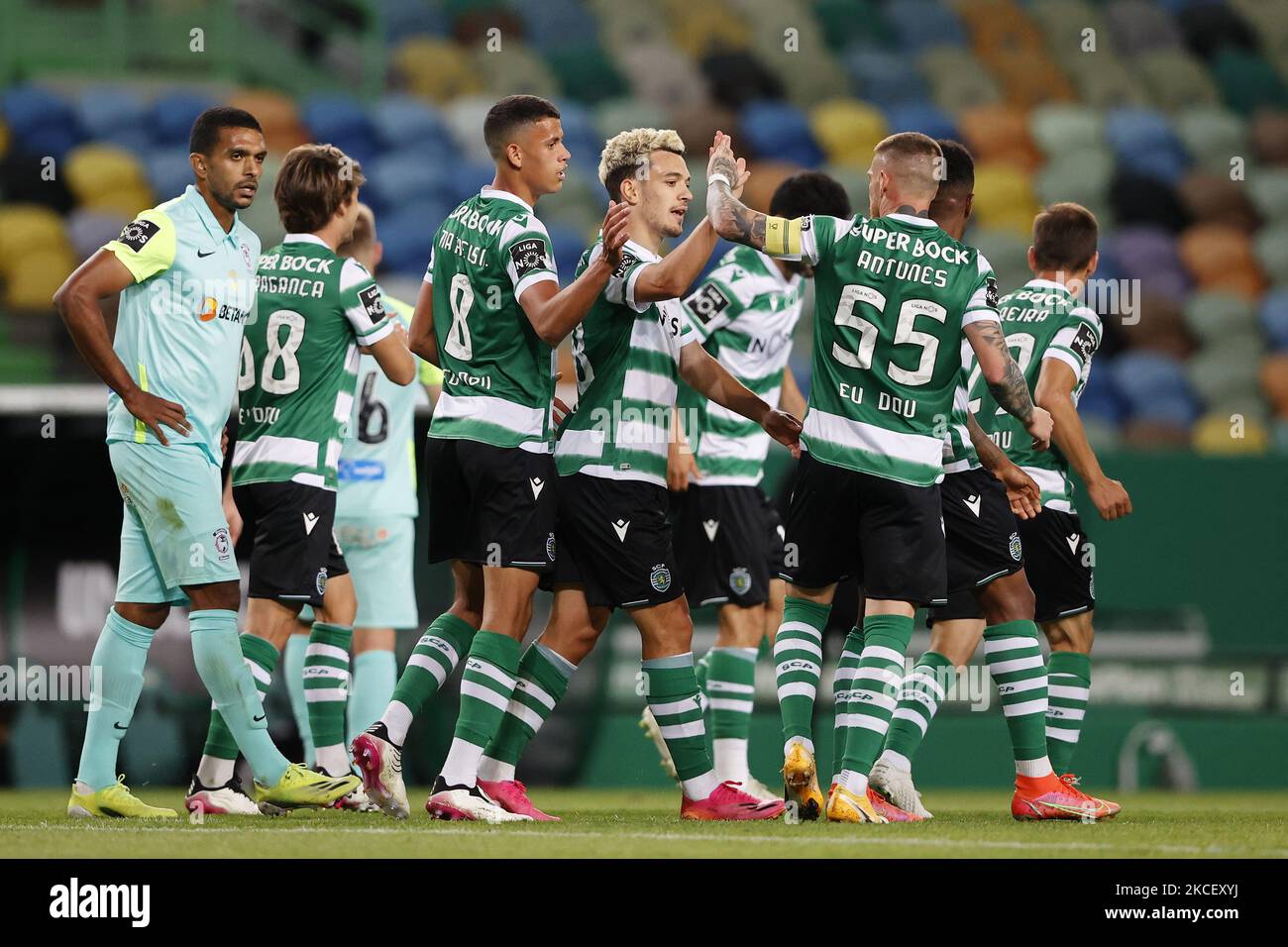 Pedro Goncalves Liga Portugal Game Sporting Moreirense Estadio Jose  Alvalade – Stock Editorial Photo © mrogowski_photography #676747364