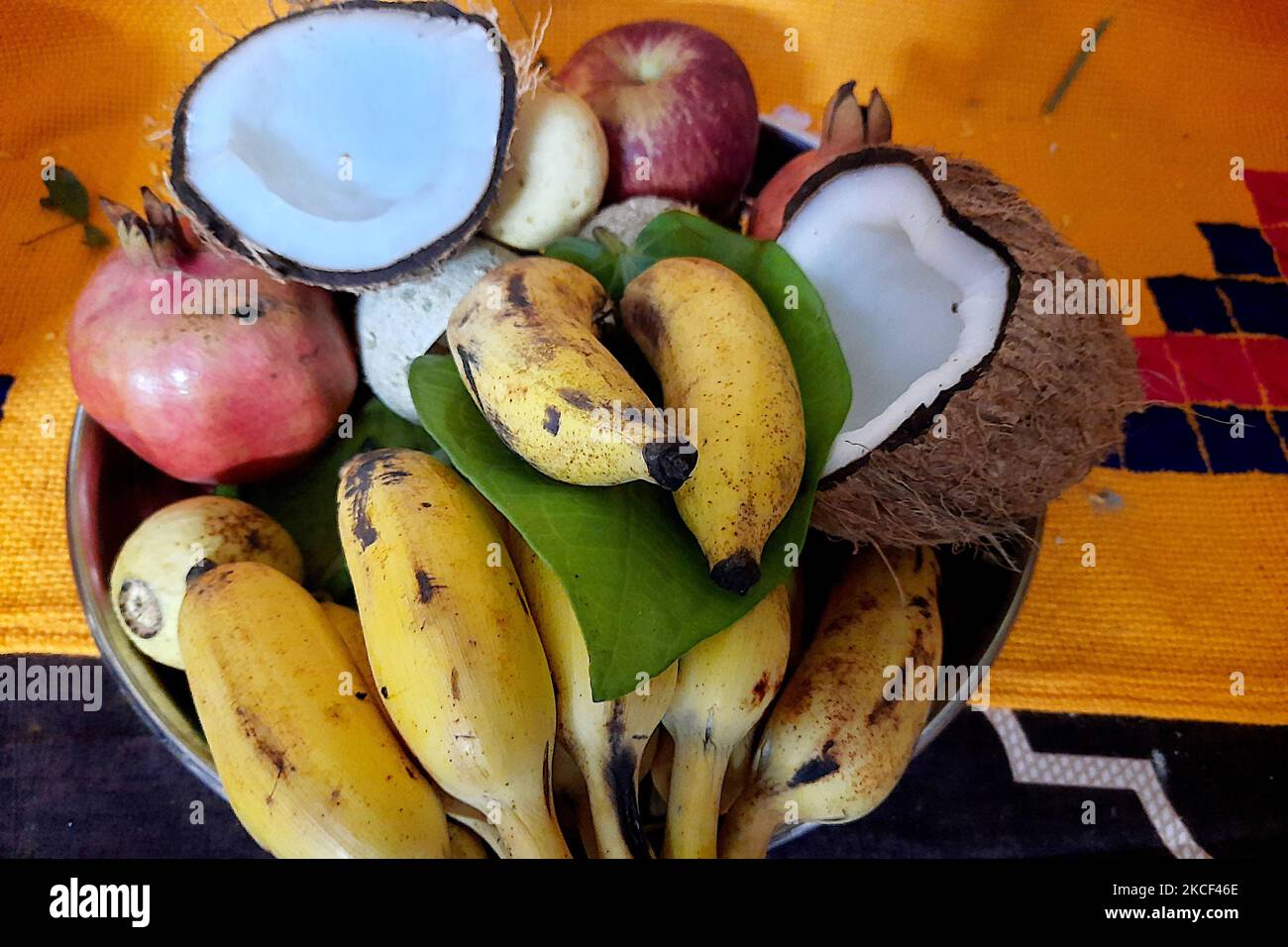 Puja coconut hi-res stock photography and images - Alamy