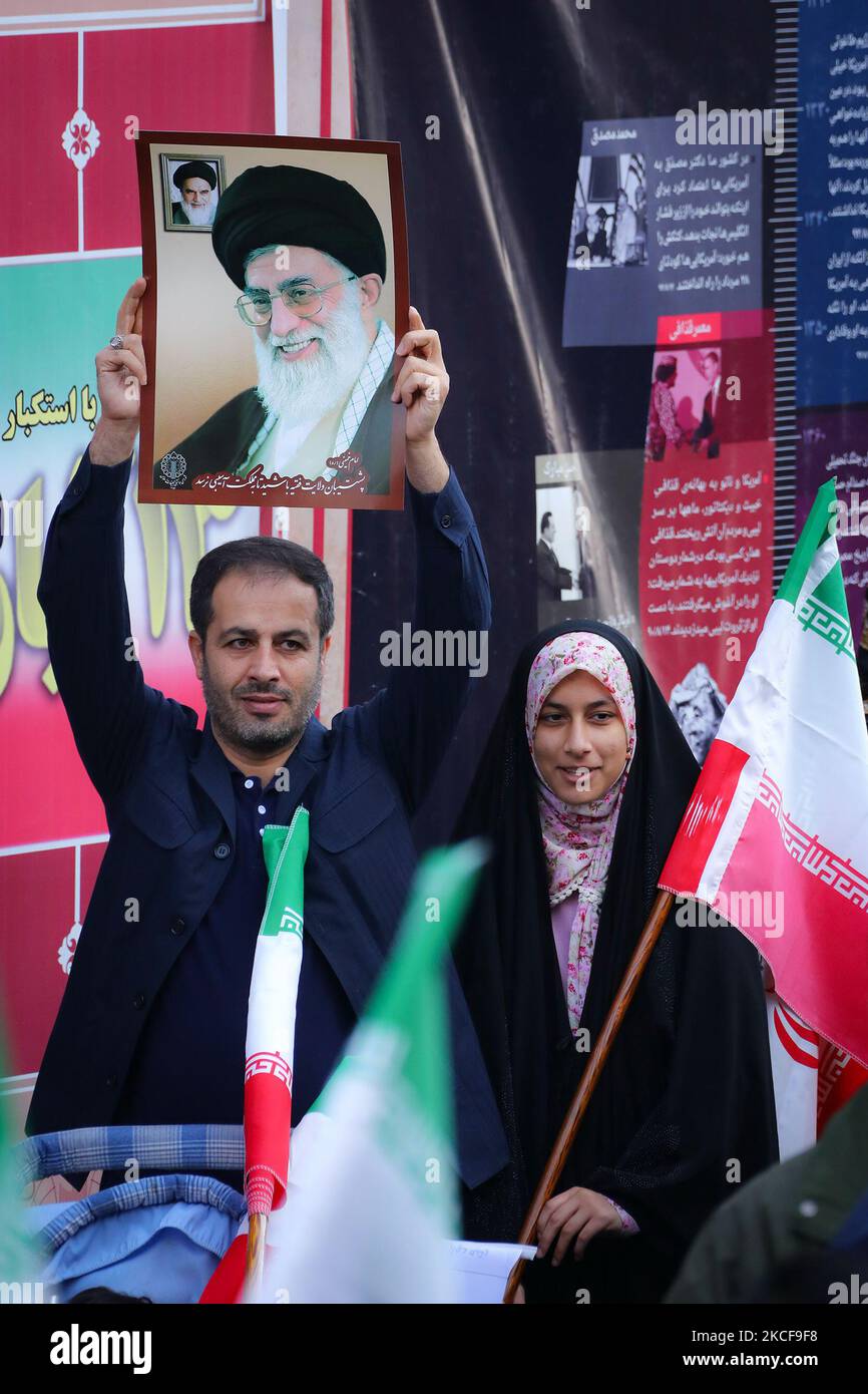 Khamenei Supporters Tehran, Iran. 04th Nov, 2022. Pro-government supporters chant slogans ...