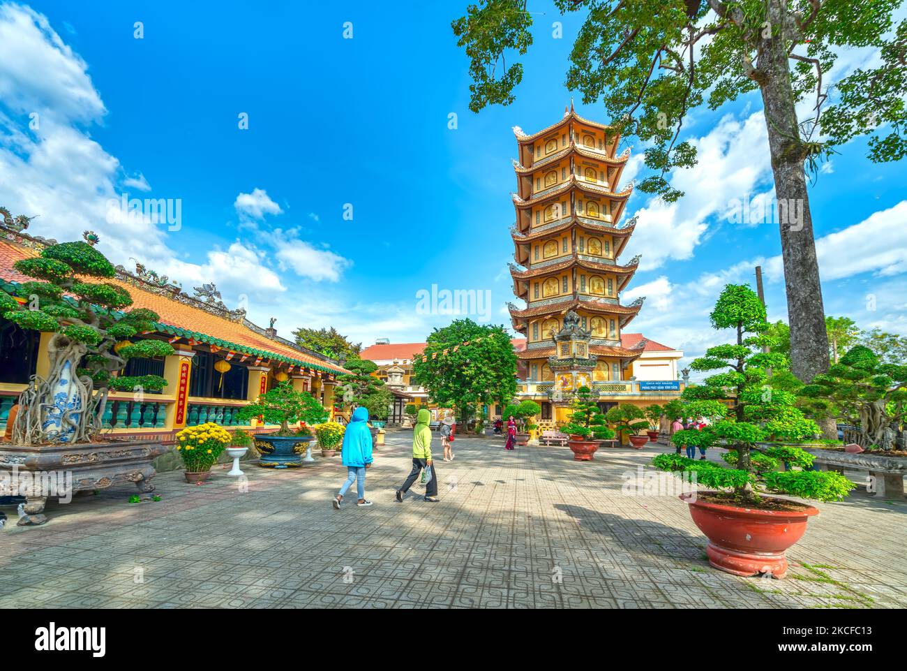 https://c8.alamy.com/comp/2KCFC13/architecture-hoi-khanh-temple-tower-with-large-yard-and-house-many-beautiful-patterned-tiles-due-honor-appreciation-of-buddhism-in-binh-duong-vietnam-2KCFC13.jpg
