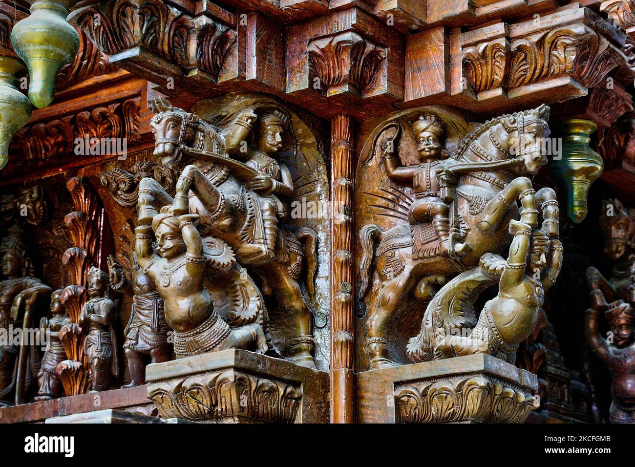 Indian Chariot Carving of Shiva Riding a Nandi - 18thC Indian Chariot Carving of Shiva Riding a Nandi - 18thC