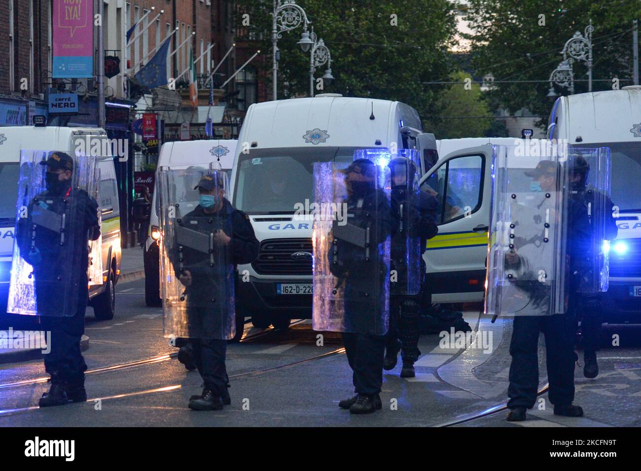 Members of Garda Public Order Unit on Dawson Street in Dublin city center on Saturday evening, 5 June 2021. Nineteen people were arrested on suspicion of violating public order after another night of rioting in downtown Dublin. Glass bottles and other missiles were thrown at the gardai after they collided with large crowds in the city on Saturday night. On Sunday, 6 June 2021, in Dublin, Ireland. (Photo by Artur Widak/NurPhoto) Stock Photo