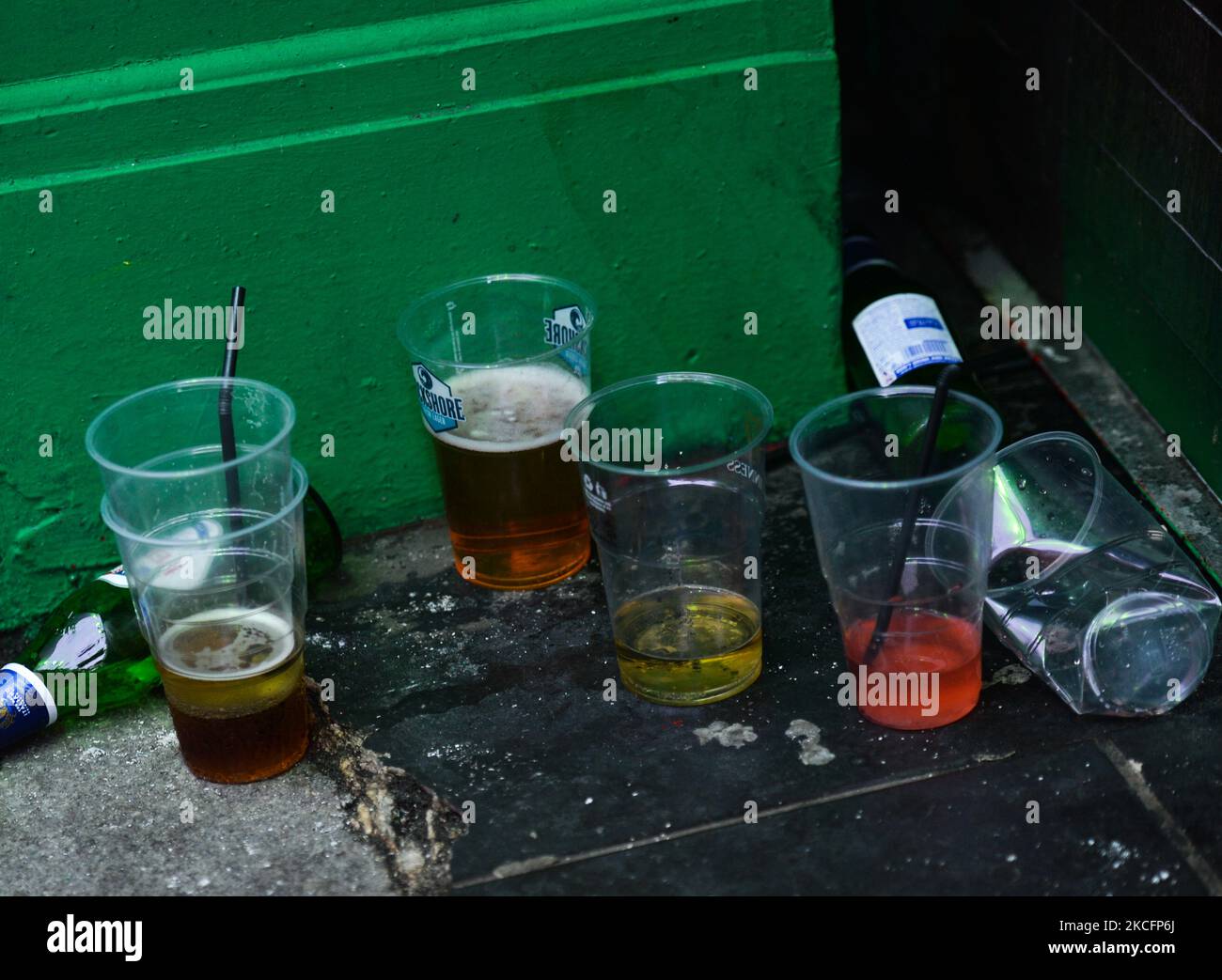 Take away drink left on the street in Temple Bar in Dublin. On Sunday, 6 June 2021, in Dublin, Ireland. (Photo by Artur Widak/NurPhoto) Stock Photo