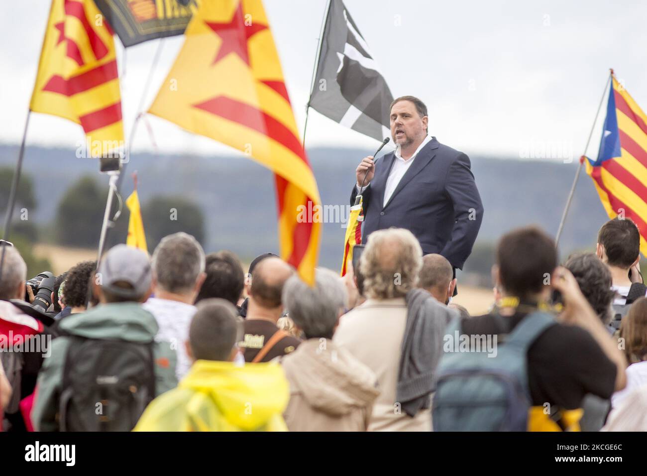 Catalan leader Oriol Junqueras in front of the Lledoners prison after the Spanish government announced a pardon for those who participated in Catalonia's failed 2017 independence bid, Sant Joan de Vilatorrada, near Barcelona, Catalonia, Spain on June 23, 2021 (Photo by Albert Llop/NurPhoto) Stock Photo