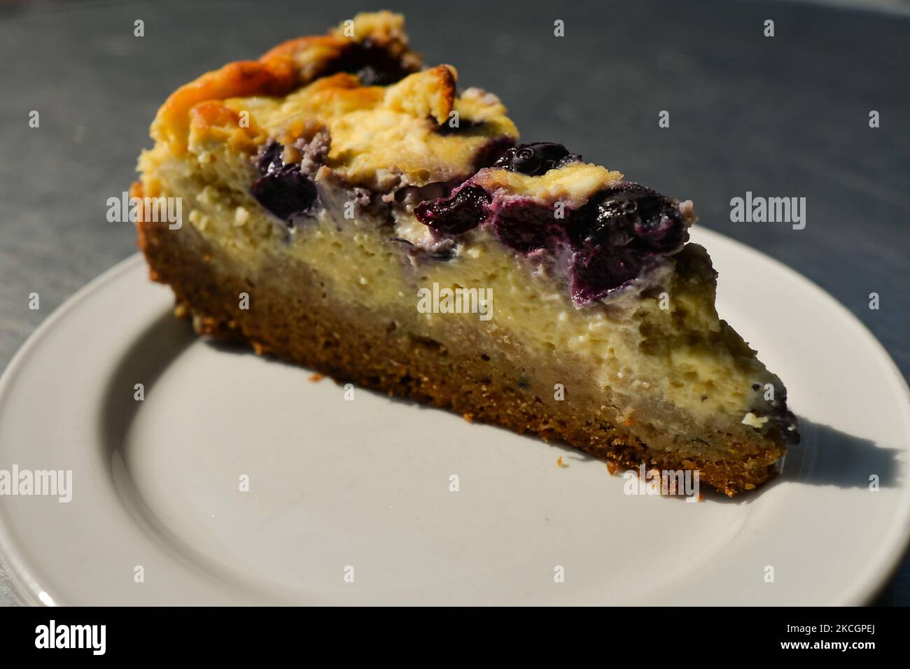 Blueberry Cheesecake. On Thursday, 01 July 2021, in Dublin, Ireland. (Photo by Artur Widak/NurPhoto) Stock Photo