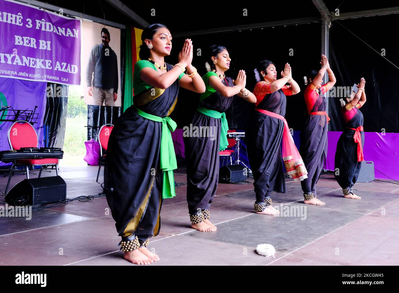 Tamil dancers during the Rojbin festival in Creteil, France, on July 3, 2021. The 4th edition of the Rojbin festival, created by the Kurdish women's movement in Europe and dedicated to activist Fidan Dogan, this year it was dedicated to the fight against feminicides and fascism. (Photo by Vincent Koebel/NurPhoto) Stock Photo