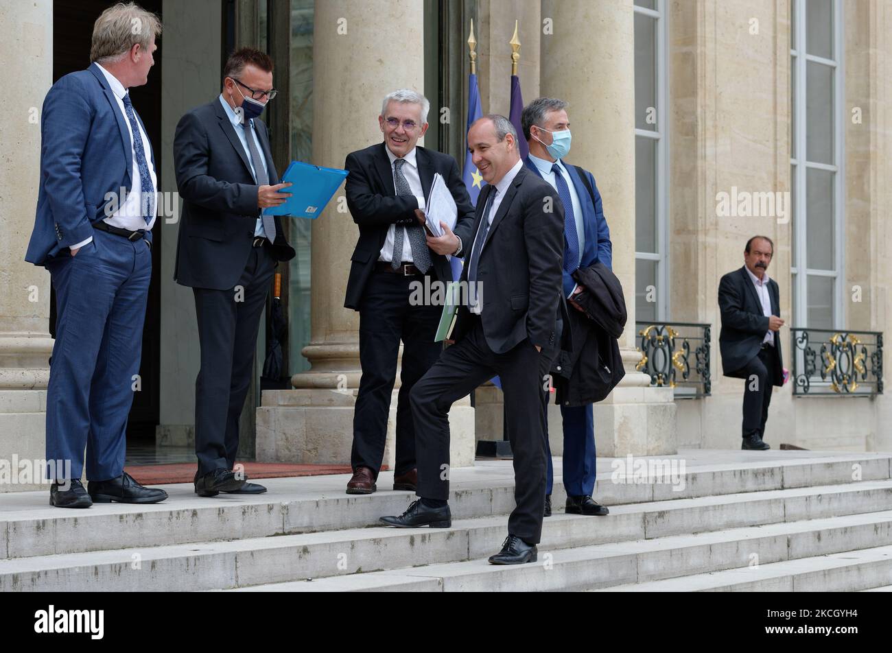French CFE-CGC labour union's president Francois Hommeril,French Force Ouvriere (FO) union general secretary Yves Veyrier,French Democratic Confederation of Labour (CFDT) union's general secretary Laurent Berger leaves after a meeting with unions and French President Macron at the Elysee Palace in Paris on July 6, 2021 (Photo by Daniel Pier/NurPhoto) Stock Photo
