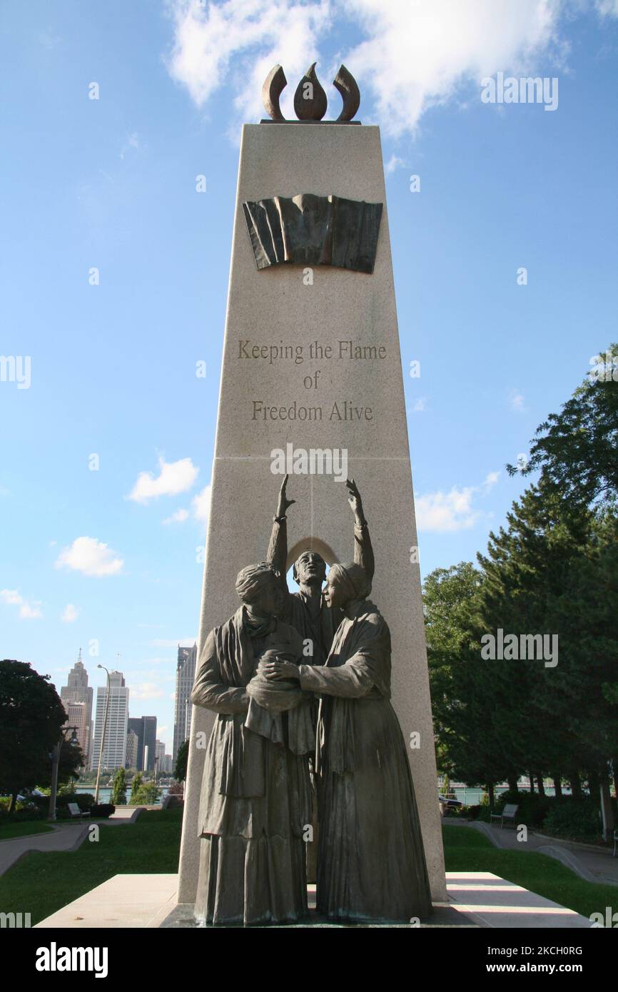 Tower of Freedom Underground Railroad Monument in Windsor, Ontario, Canada. The Underground Railroad was a network of secret routes and safe houses used by 19th-century black slaves in the United States to escape to free states and Canada with the aid of abolitionists and allies who were sympathetic to their cause. (Photo by Creative Touch Imaging Ltd./NurPhoto) Stock Photo