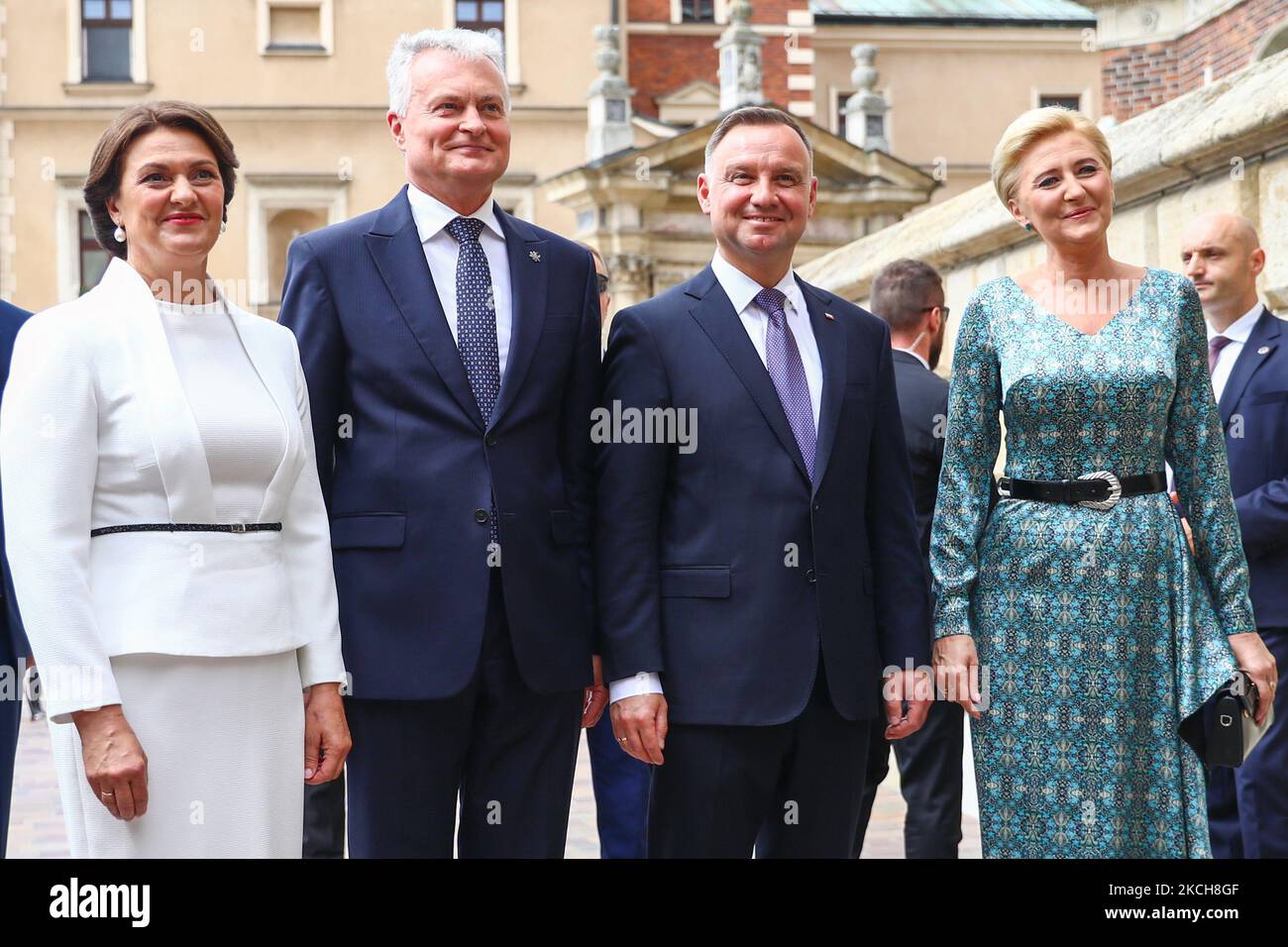 Lithuanian President Gitanas Nauseda and First Lady Diana Nausediene are welcomed by Poland’s presidential couple Andrzej Duda and Agata Korhauser-Duda by the Wawel Cathedral in Krakow, Poland on July 11, 2021. Presidents met to discuss Poland’s help in protecting Lithuania’s borders from the recent influx of illegal immigrants from Belarus. (Photo by Beata Zawrzel/NurPhoto) Stock Photo