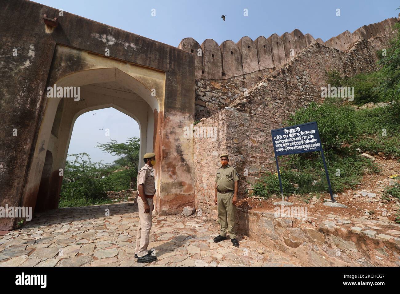 Historical amer fort watch tower hi-res stock photography and images ...