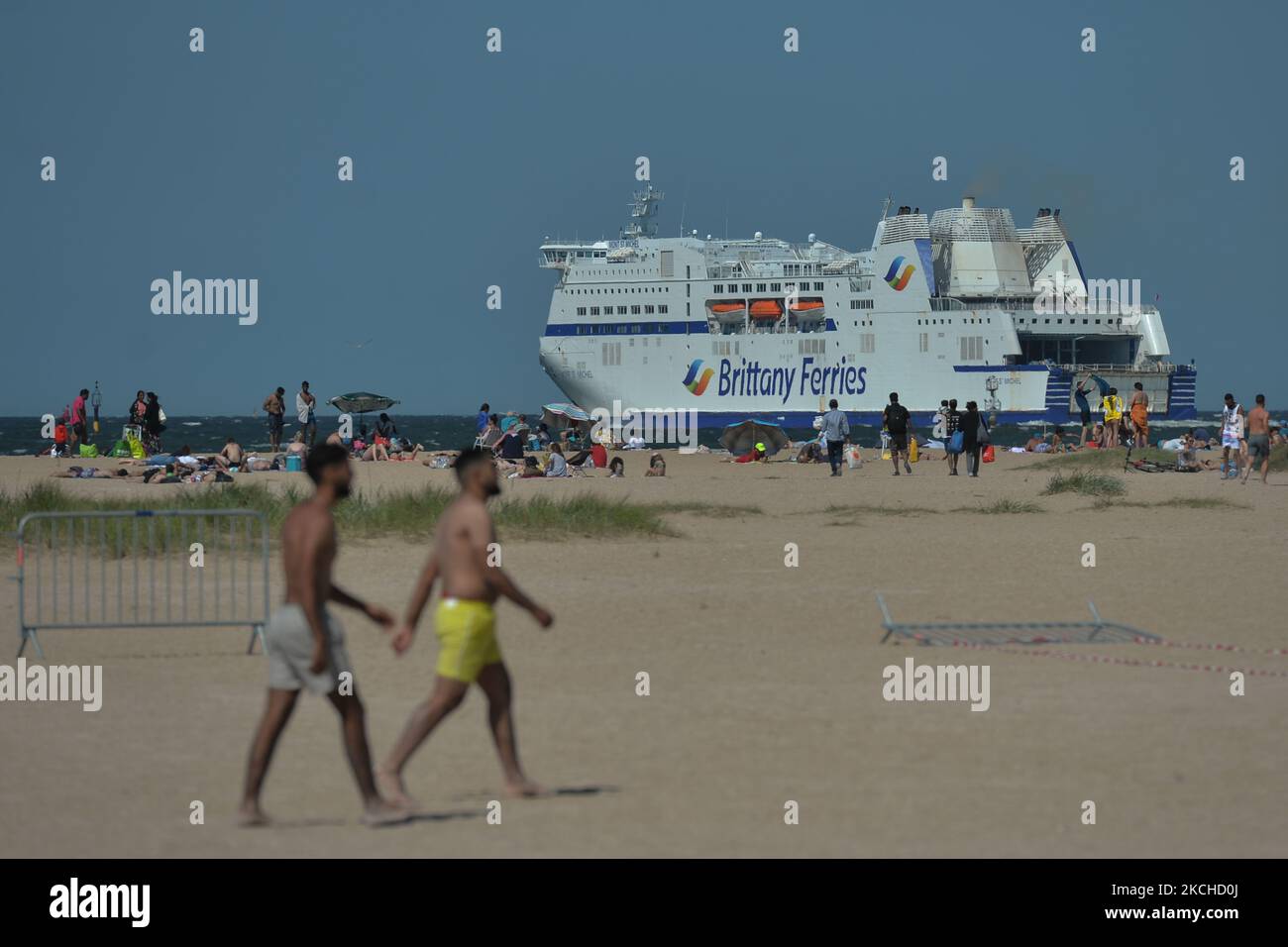 Mv mont st michel ferry hires stock photography and images Alamy