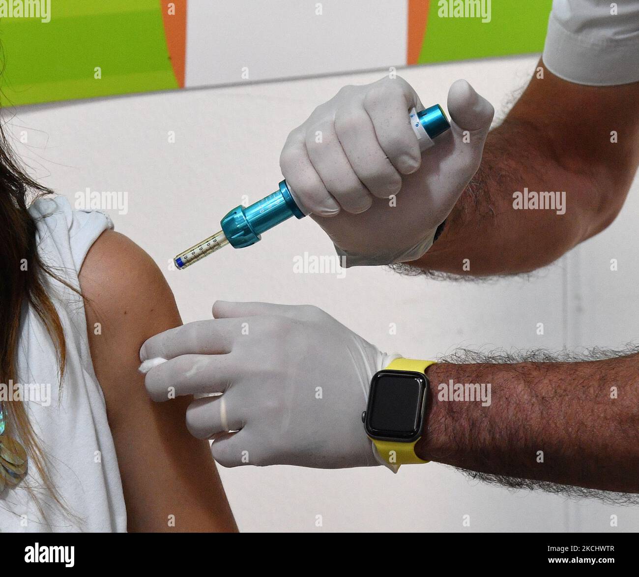 The 'Comfort-in' syringe without needle was used for the first time in Europe in the Messina vaccination center. Messina (Italy), July 28,2021 (Photo by Gabriele Maricchiolo/NurPhoto) Stock Photo