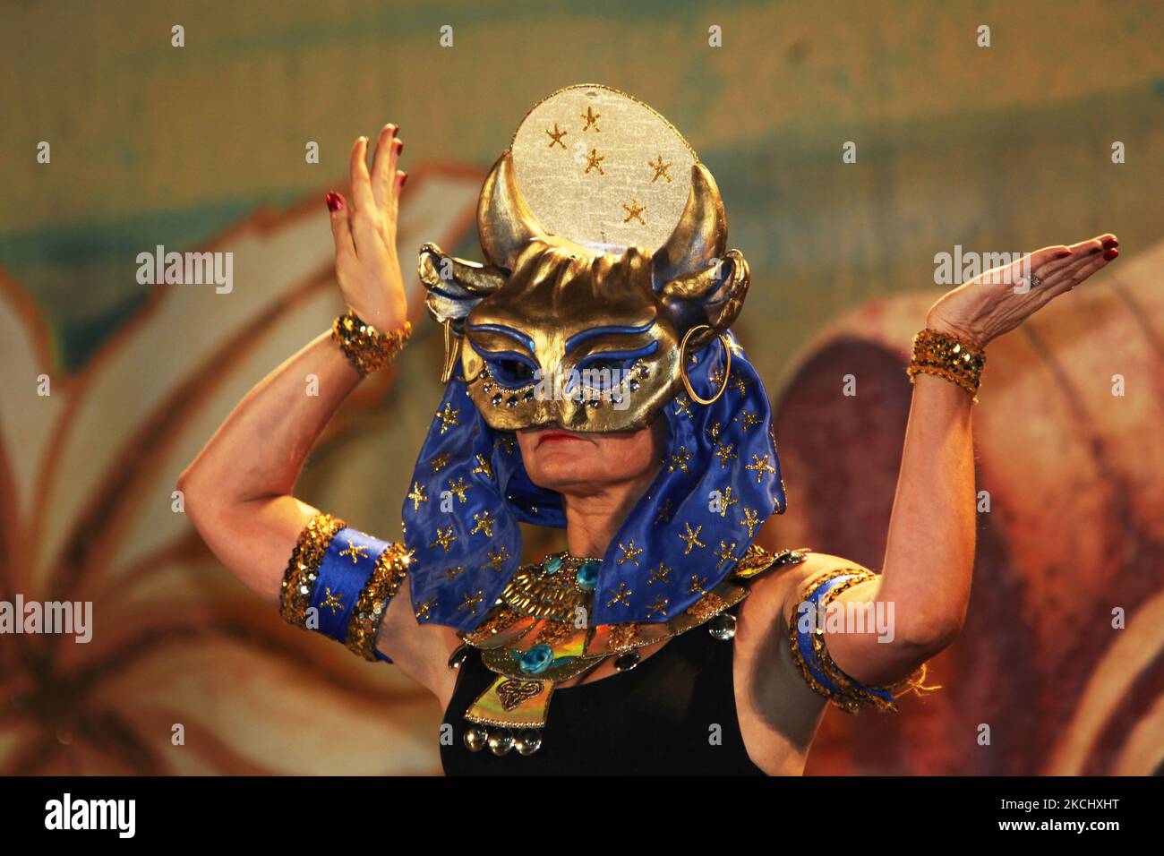 Ancient egyptian gods hi-res stock photography and images - Alamy