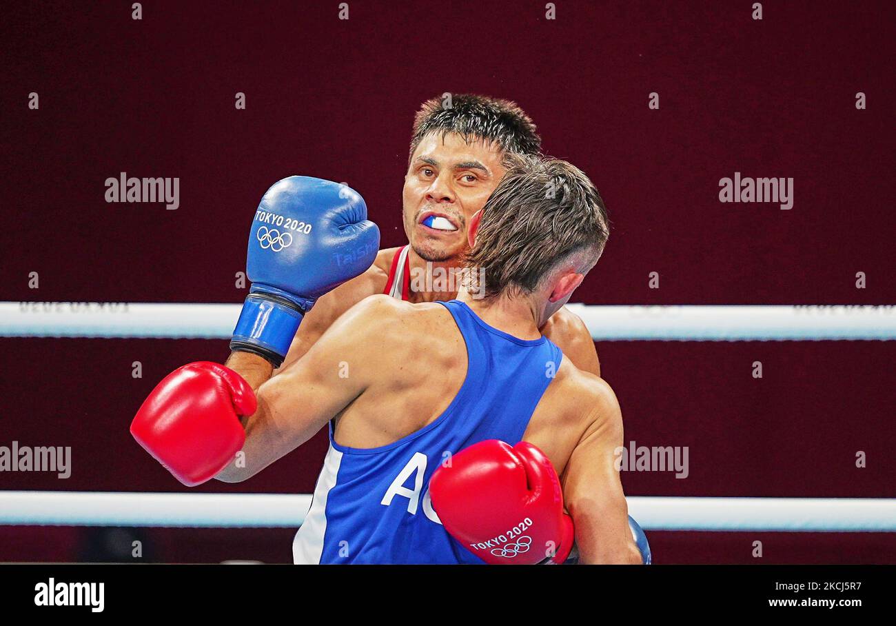 Harry Garside from Australia and Zakir Safiullin from Kazakstan during boxing at the Tokyo Olympics at Kokugikan arena, Tokyo, Japan on August 3, 2021. (Photo by Ulrik Pedersen/NurPhoto) Stock Photo