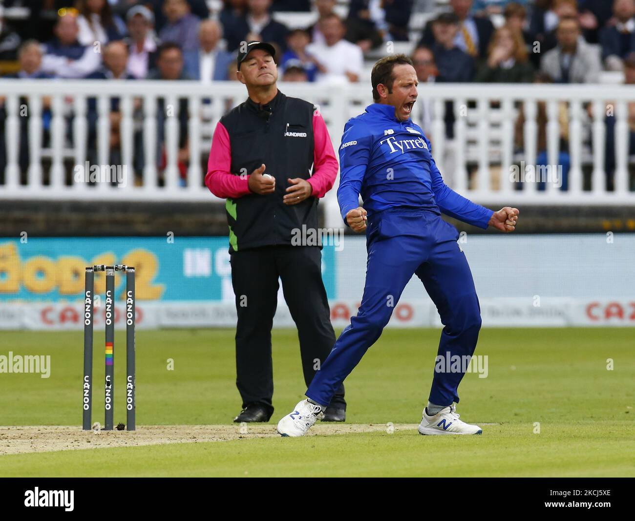 Roelof Van Der Merwe of London Spirit celebrates the catch of Devon Conway of Southern Brave during The Hundred between London Spirit Men and Southern Brave Men at Lord's Stadium , London, UK on August 1, 2021. (Photo by Action Foto Sport/NurPhoto) Stock Photo
