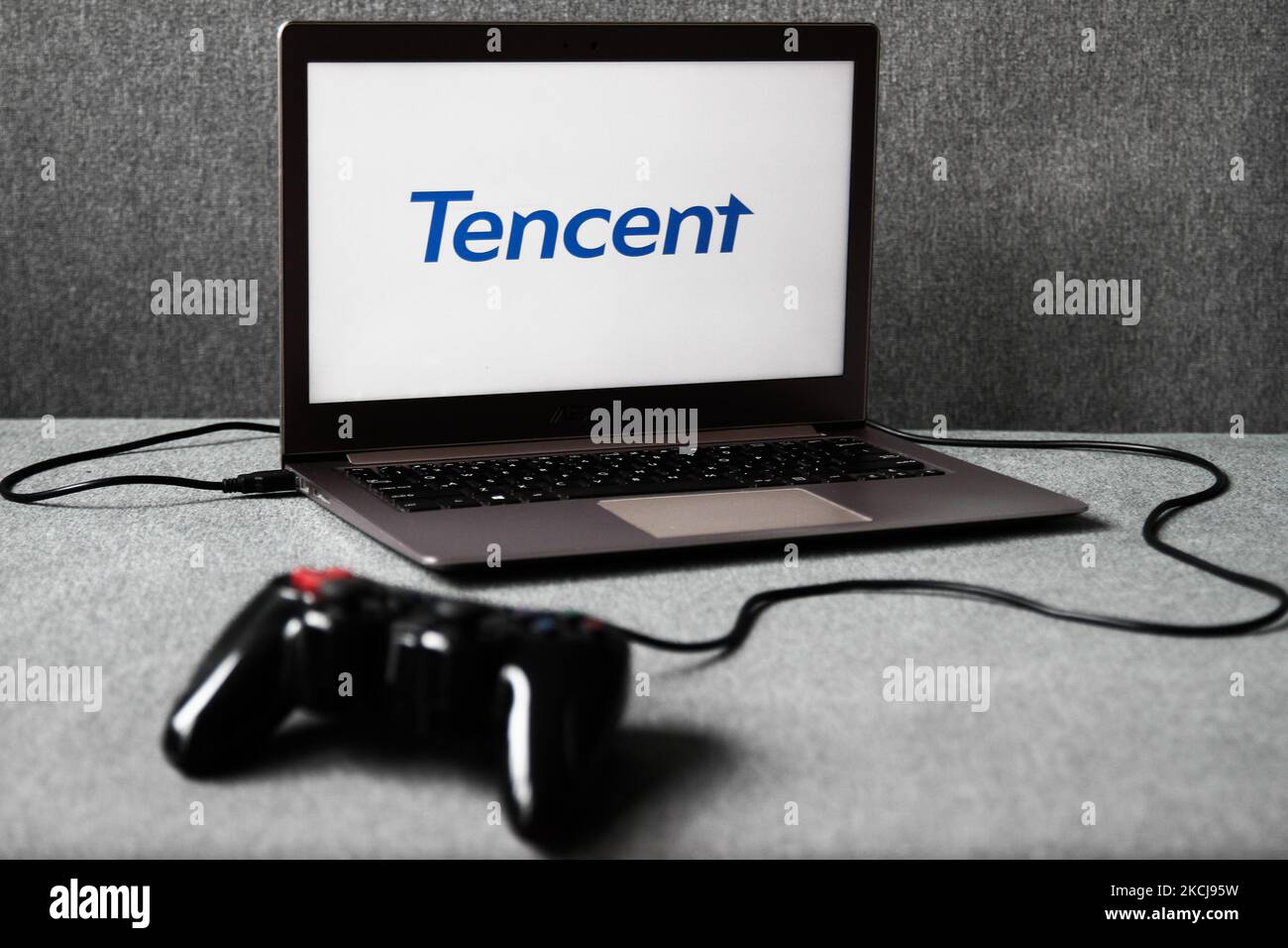 Tencent gaming hi-res stock photography and images - Alamy