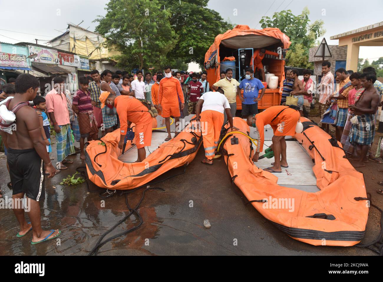 NDRF - National Disaster Response Force Teams Are Deployed In The Flood ...