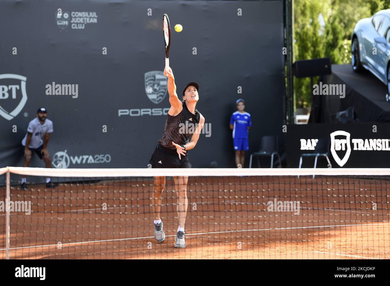 Andrea Petkovic serving during the game against Mayar Sherif, Singles, Center Court, Final at Winners Open from Cluj-Napoca, Romania, 8 August 2021 (Photo by Flaviu Buboi/NurPhoto) Stock Photo